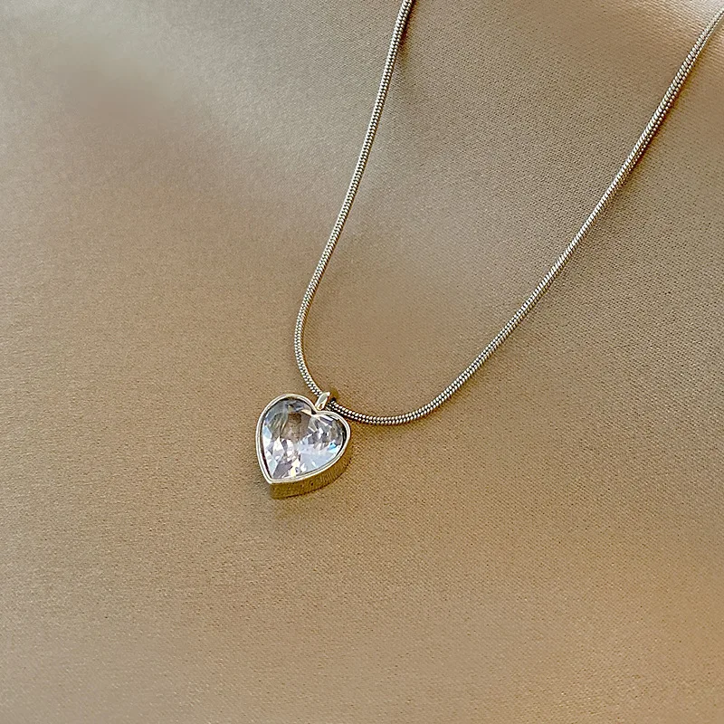 

Luxury Zircon Crystal Ocean Heart Pendant Necklace For Women Korean Fashion Jewelry Female Wedding Neck Chain