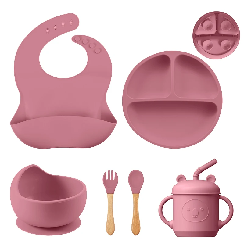 

3/5/6Pcs Silicone Baby Feeding Set BPA Free Suction Bowl Divided Plate Wood Handle Spoon Fork Silicone Bibs Children Tableware