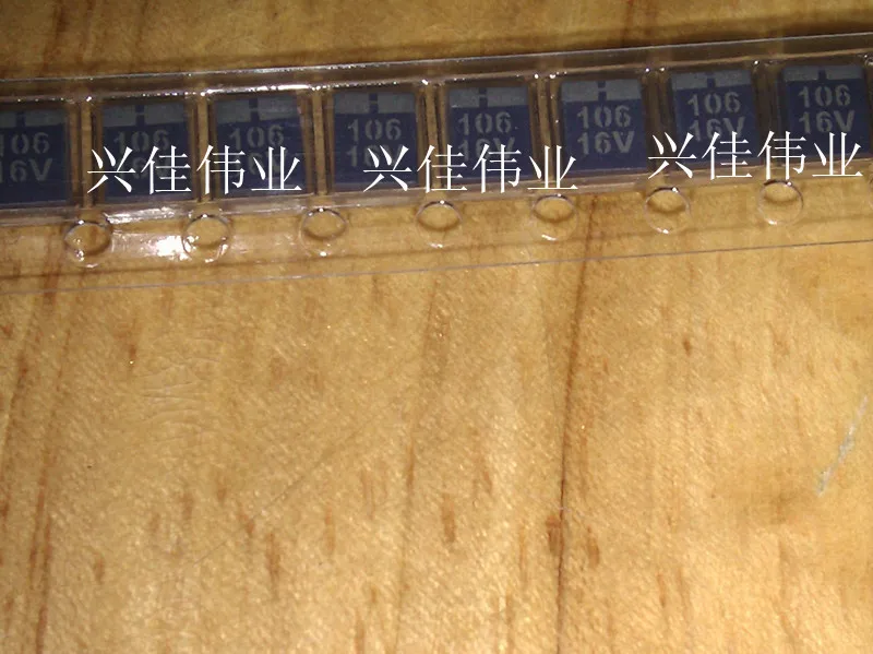 

Original 10pcs/ 16V10UF 106 10UF 16V B3528 B 1210 Black Tantalum Capacitor