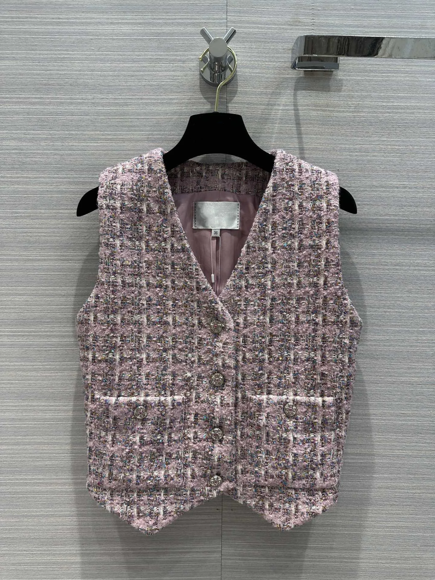 

2023 Summer New Women's Wear Advanced Colored Mesh Woven Soft Tweed 3D 3D Cutting Vest 0521