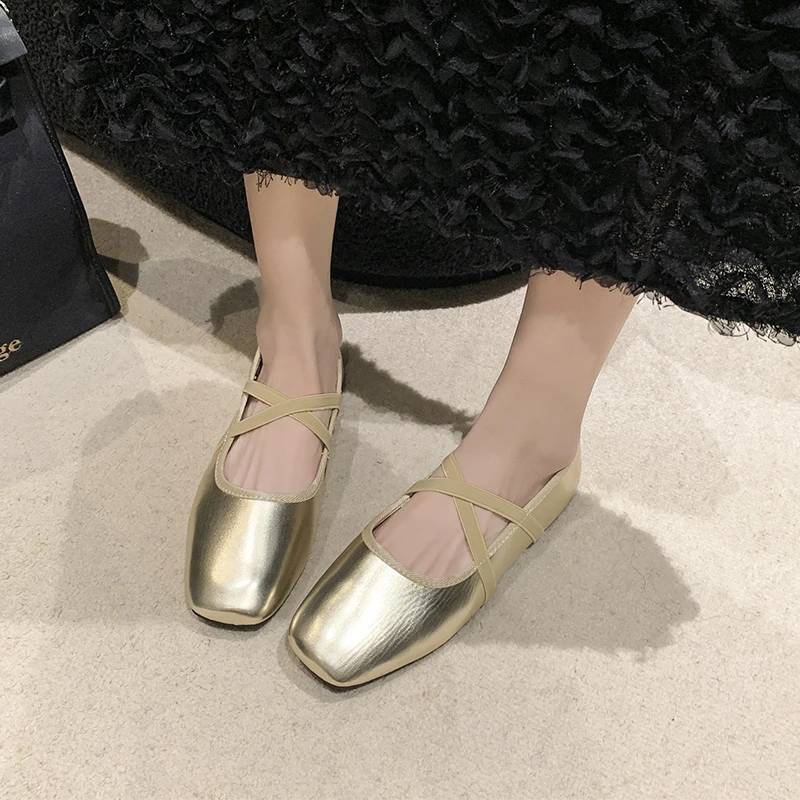 Женские летние туфли без каблука квадратные с открытым носком балетки