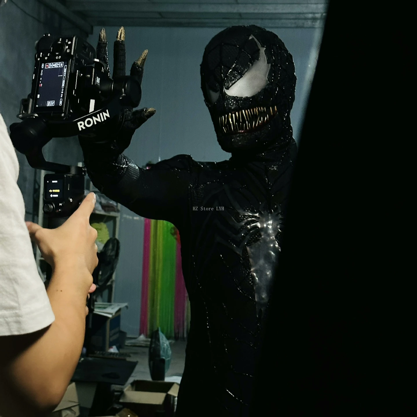 Костюм Человека-паука Marvel Venom с маской подвижный подбородок 1:1 3D цветной печать