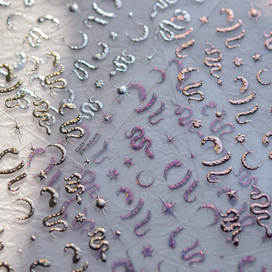 Самоклеящаяся наклейка-слайдер для ногтей золотистая/серебристая