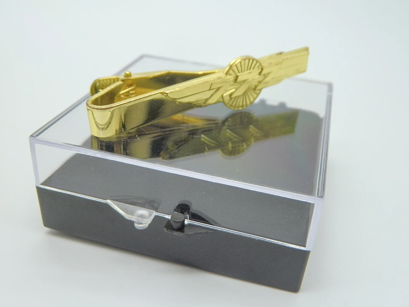 

Металлический зажим для галстука Airbus