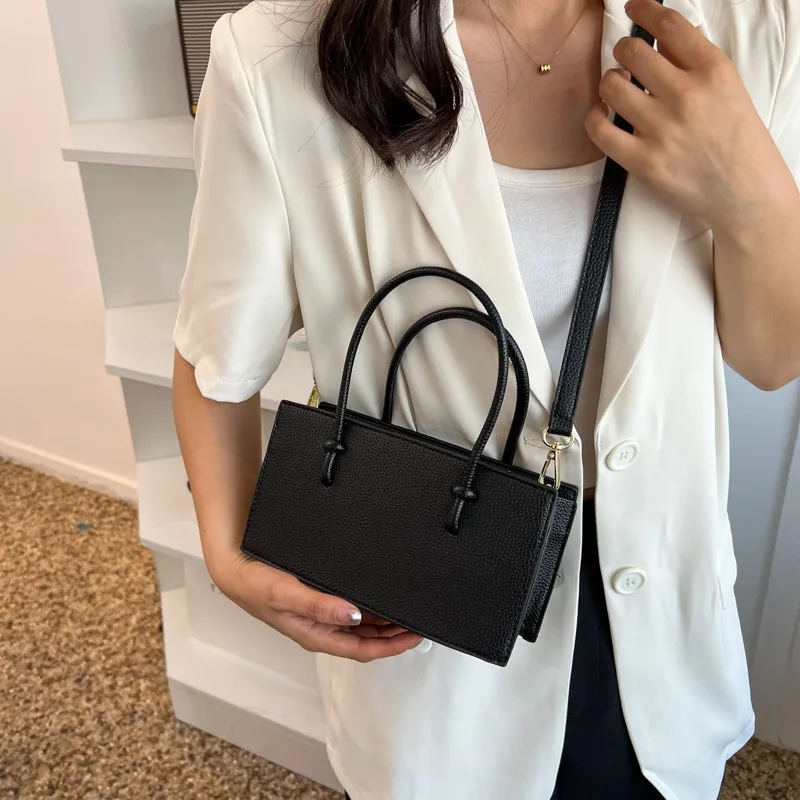 

Simple Small Bag Women's Bag 2022 New Summer Niche Design Single Shoulder Messenger Bag All-match Portable Small Square Bag