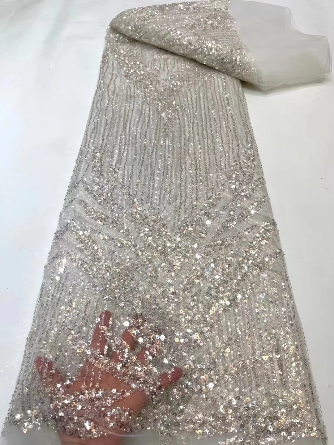 

Latest Heavy Silver Nigeria Sequins Lace Fabric With Bead Sequins For Bridal Luxury Evening Dress French Lace 5Yards PL224-5