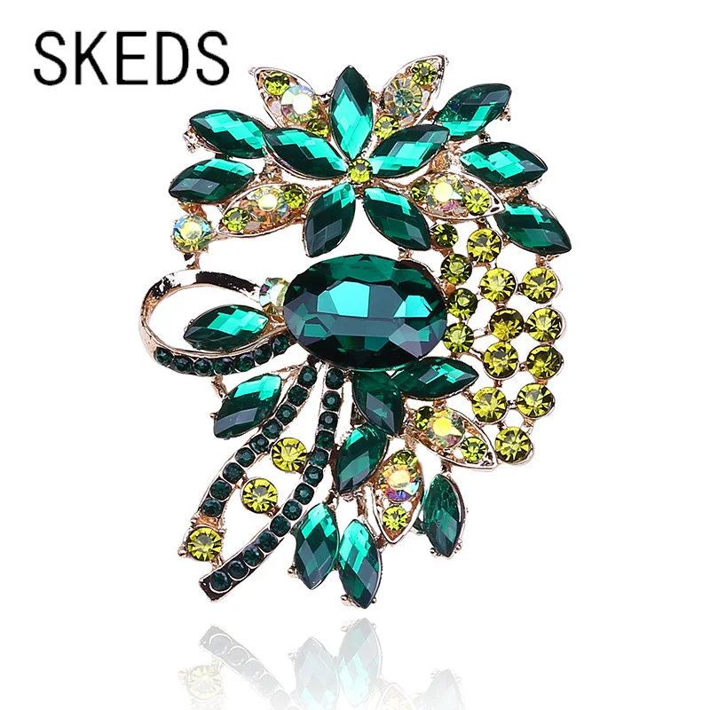 

SKEDS Women Luxury Colorful Big Crystal Flower Brooches Pins Classic Lady Banquet Rhinestone Badges Buckle Dress Suit Jewelry