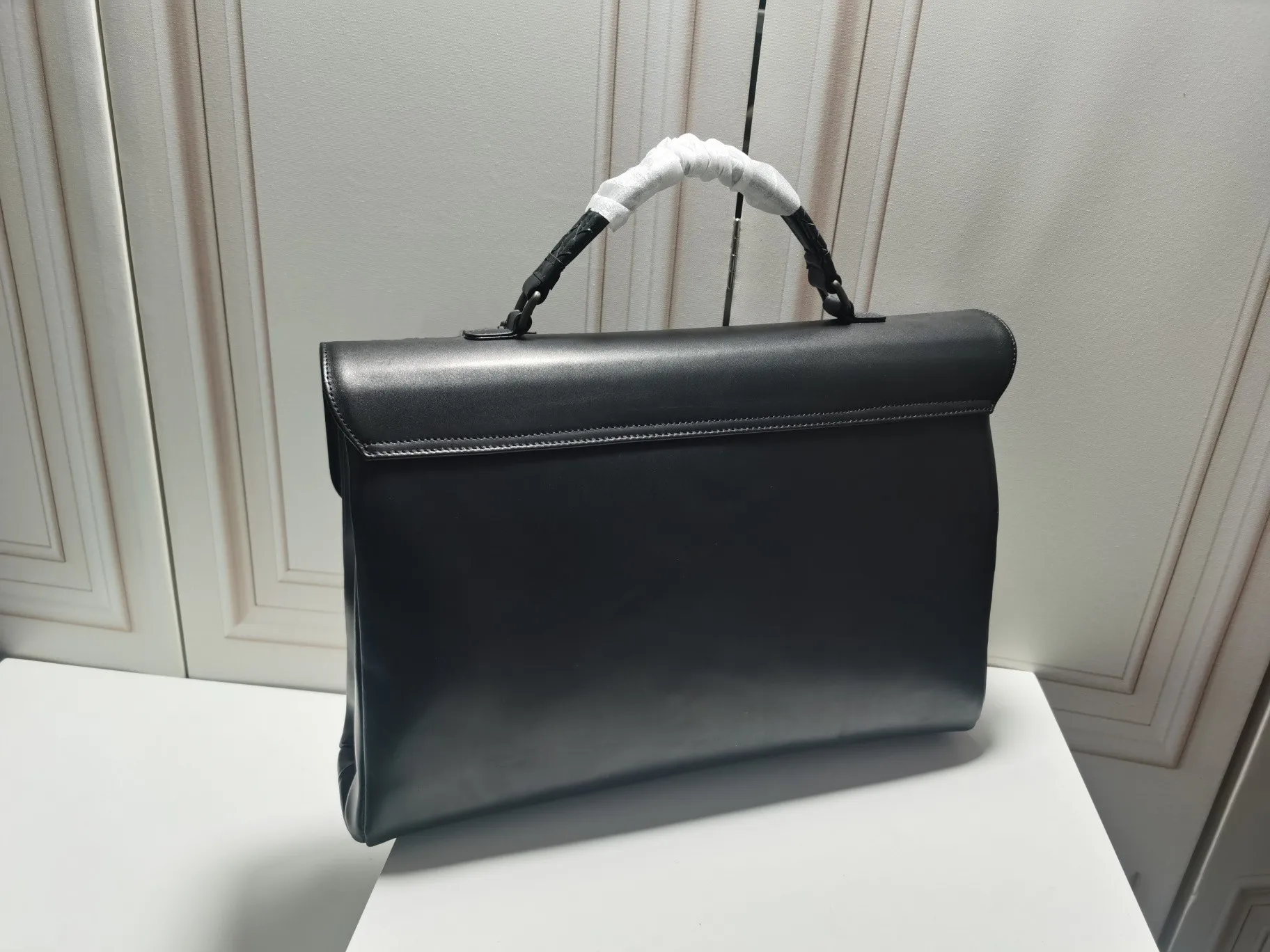 New Mens Briefcase Trendy Luxury B Brand Business Messenger Shoulder Bag Women Large Capacity Black Leather Bag Big Handbags