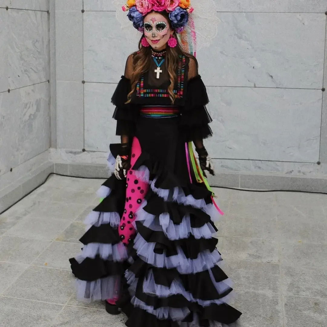 Длинная юбка с оборками и разрезом шикарная многослойная завышенной талией