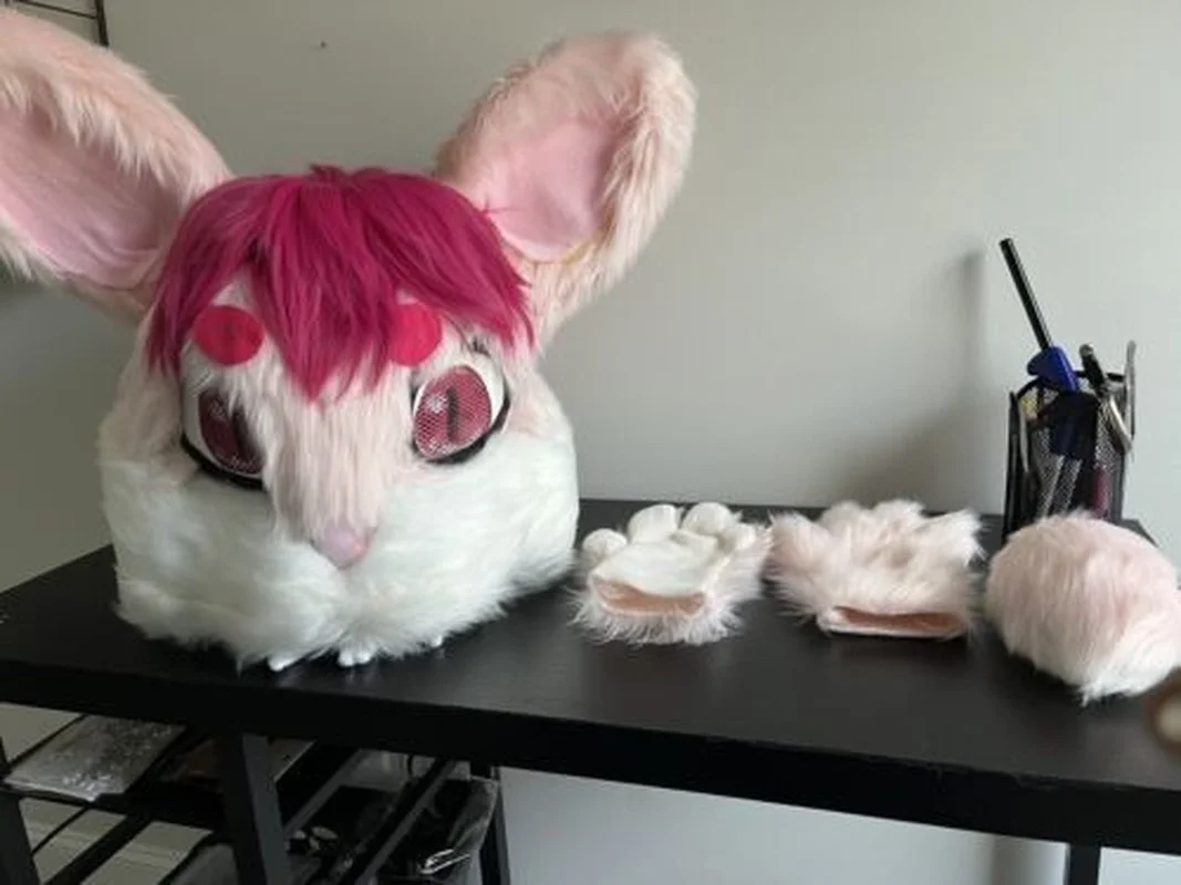 Купи Pink Rabbit Fursuit Animal Costume Mascot Head Tail and Paws Cosplay Cartoon Furry Props за 22,350 рублей в магазине AliExpress