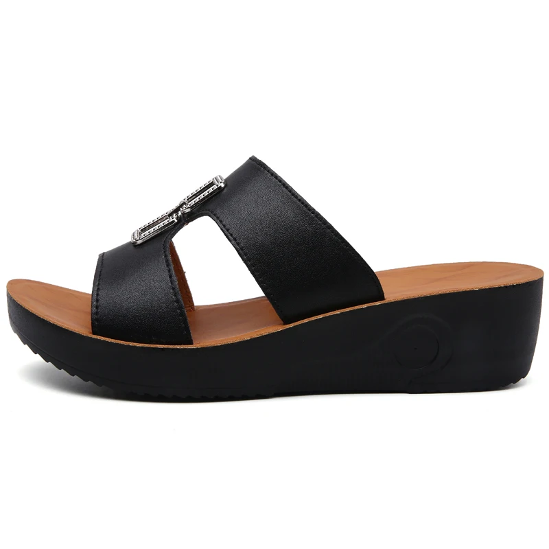 Туфли женские из натуральной кожи спортивная обувь Тапочки удобные летние