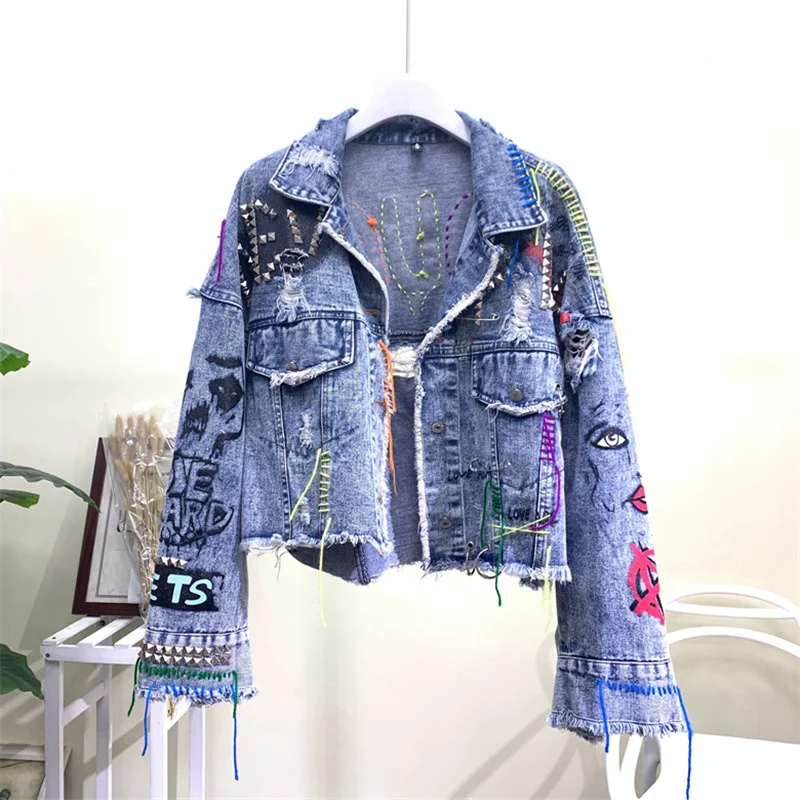 

Denim Jackets New Women Jacket High Street Graffiti Personality Short Raw Cut Rivet Jacket Fringe Jean Coat Jaqueta Feminina