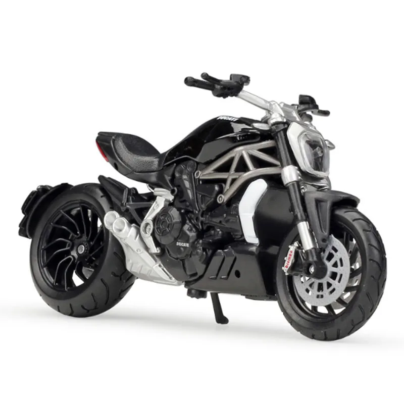Фото 1:18 Bburag 2016, модель гоночного мотоцикла Xdiavel S, имитация сплава, уличная модель мотоцикла, коллекция детских игрушек в подарок №1