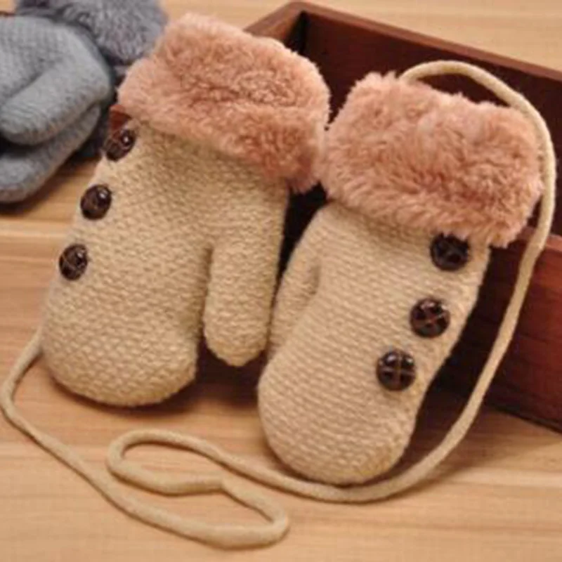 

Милые зимние детские вязаные варежки на пуговицах, двойные плотные теплые детские перчатки, плюшевые манжеты для мальчиков и девочек, мехов...