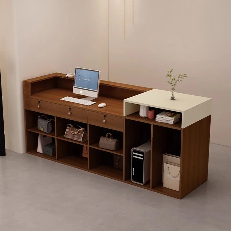 Стойка регистрации салона красоты Магазин одежды Современная стойка Модная