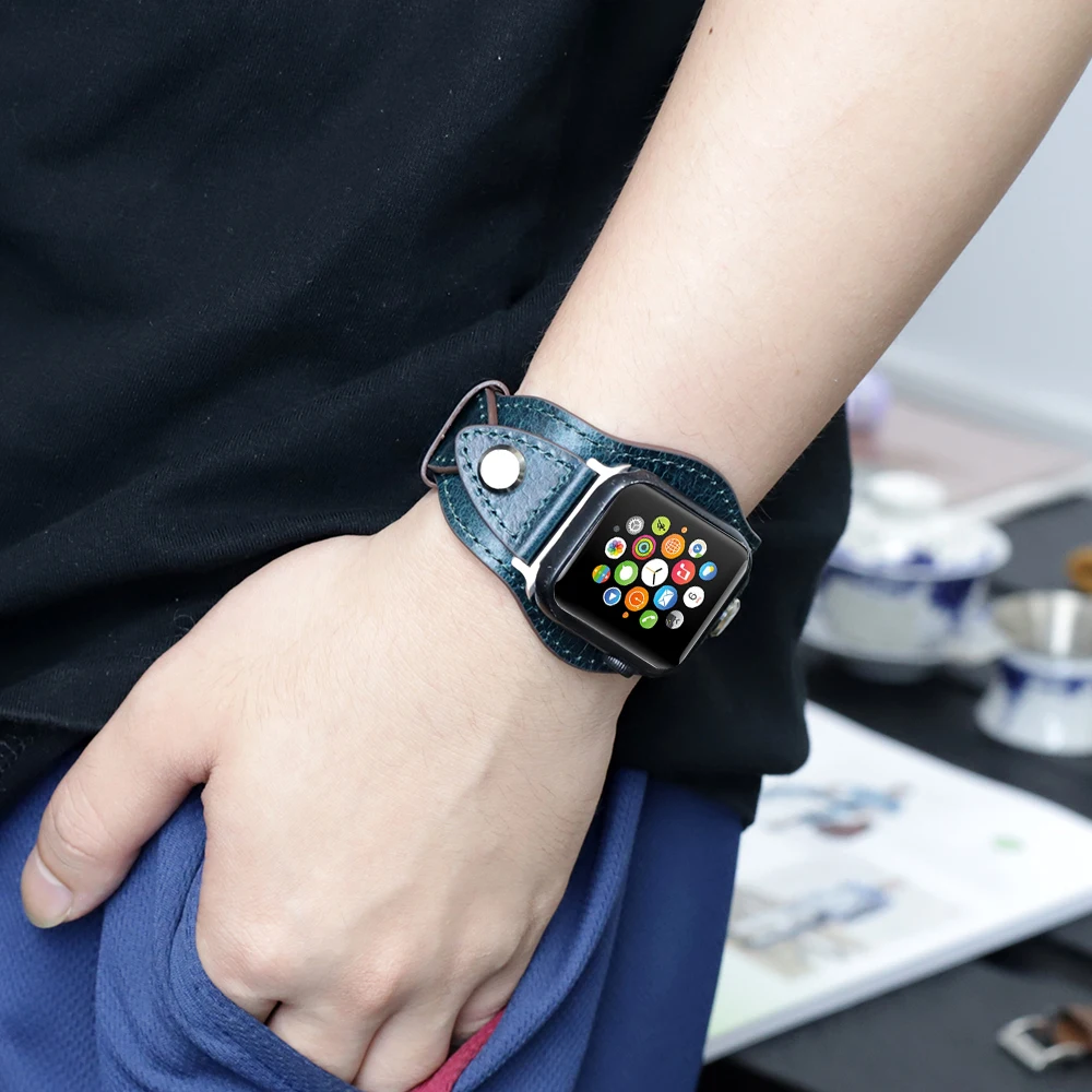 Retro Genuine Leather Hollow Sensor Rivet Strap for Apple Watch 7 Band Series 6 SE 5 4 3 Bracelet for Men Women Iwatch Belt