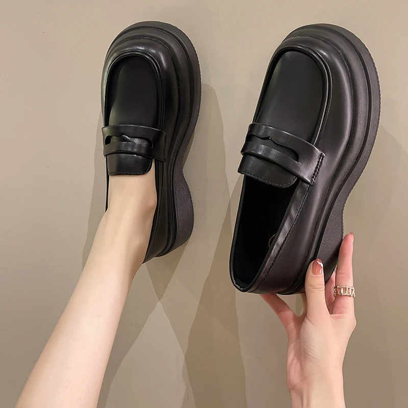 

Casual Woman Shoe Slip-on Female Footwear Clogs Platform Round Toe Loafers With Fur Soft Shallow Mouth Oxfords Slip On Dress Cre