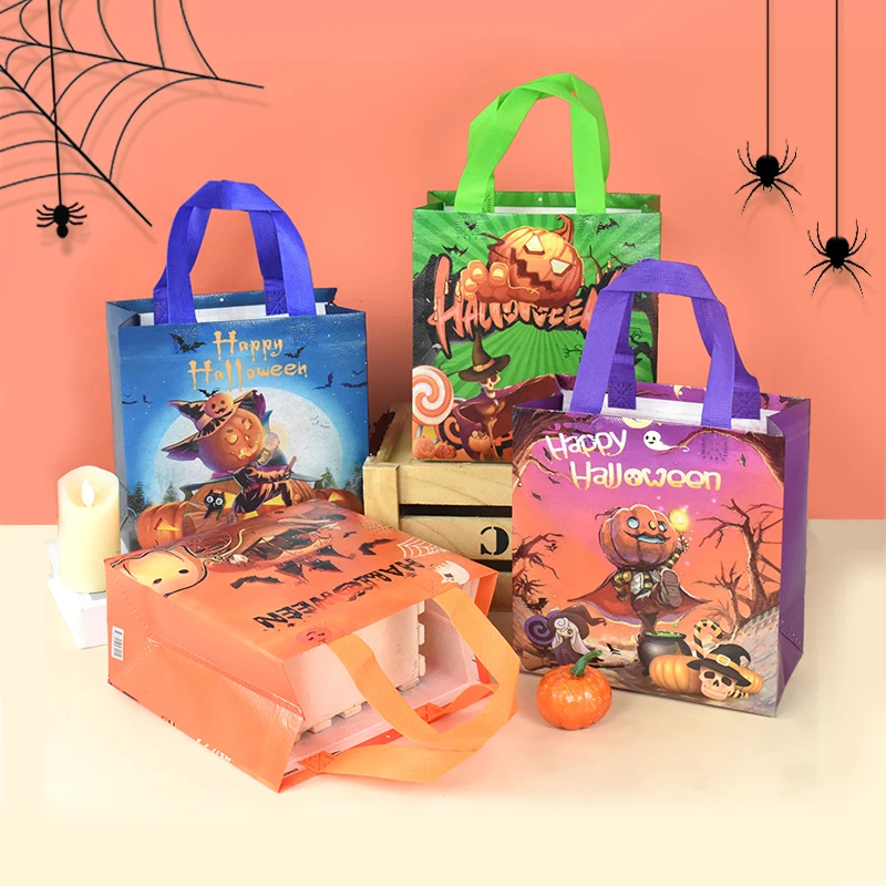 

4pcs Halloween Nonwoven Fabric Gift Bag Pumpkin Ghost Candy Snack Cookie Gift Packaging Bags for Happy Halloween Party Supplies