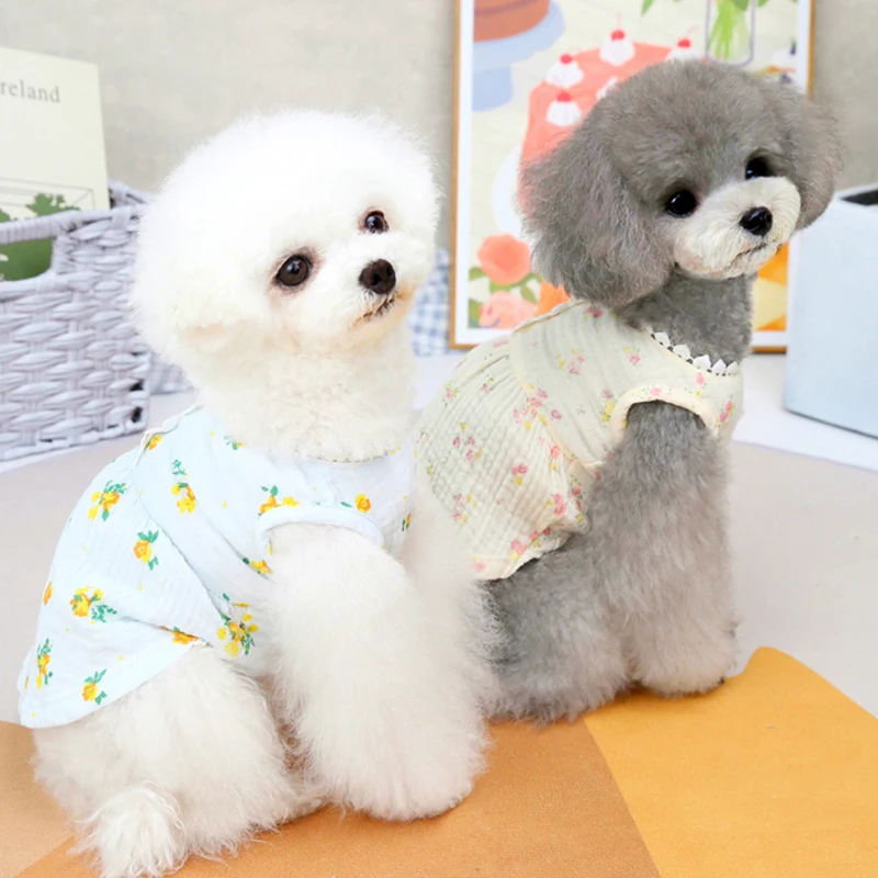 

Hot Sale Kawaii Pet Dog Dress Lovely Bichon Chihuahua Clothes Flowers Print Princess Dog Skirt Summer Dogs Pets Garment Puppy
