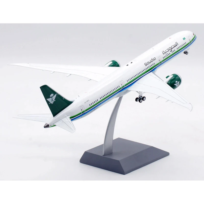 1:200 литой под давлением самолет из сплава B-модели Саудовская Аравия Airlines Boeing B787-10