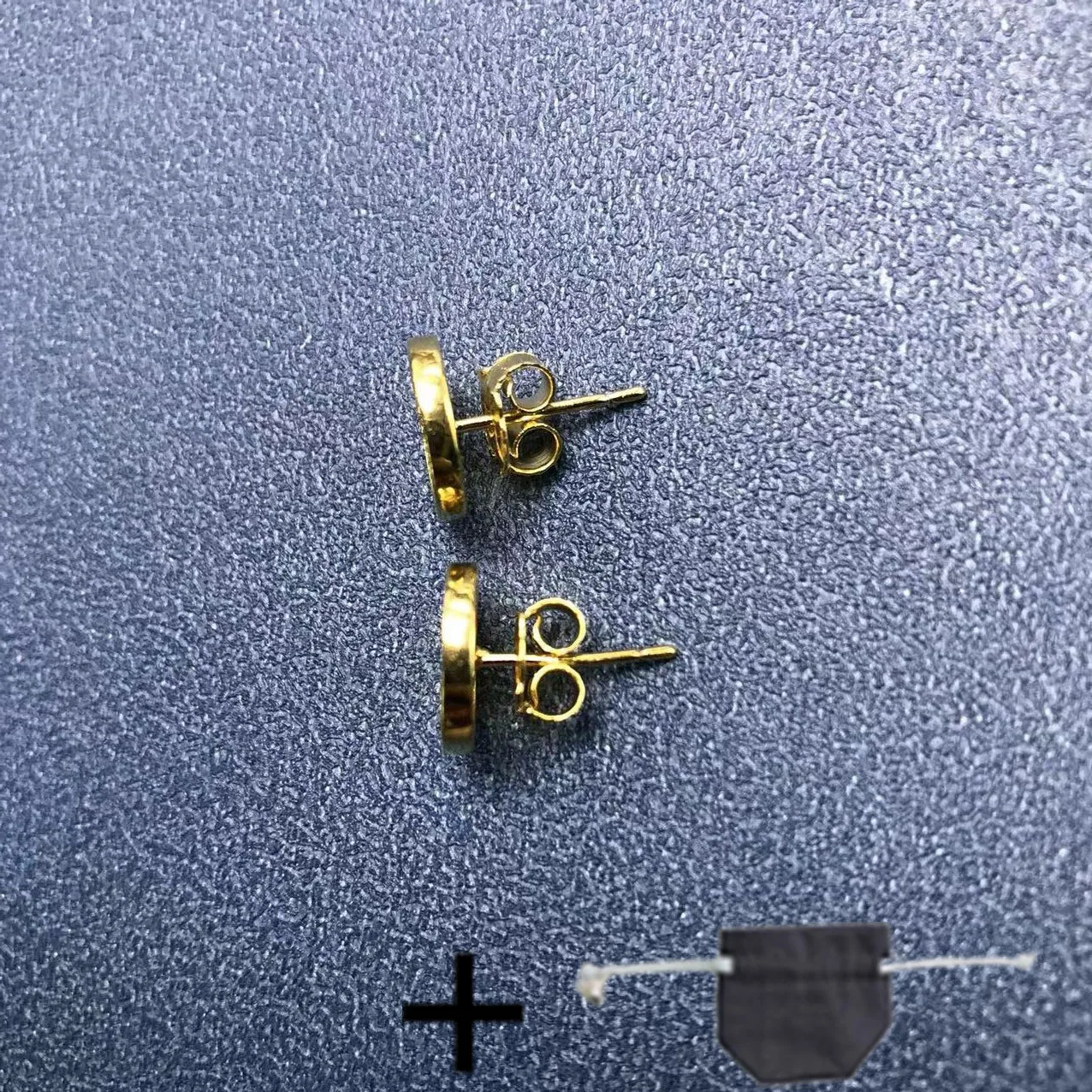 

Женские серьги из серебра 925 пробы, с красной сеткой