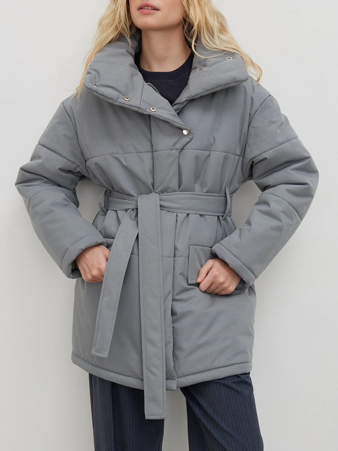 Fashion Stand Collar Zip-up Solid Warm Thick Parkas with Belt 2022 Winter Women's Casual Cotton-padded Pockets Office Lady Coats