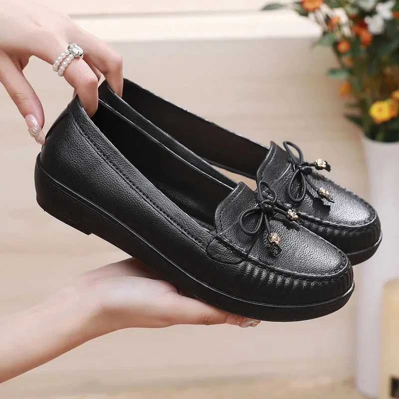 2022 New Loafers Fashion Ladies Flat Shoes Soft Leather Comfortable Women Moccasins Bowknot Shallow Flats Female Non-slip Shoes