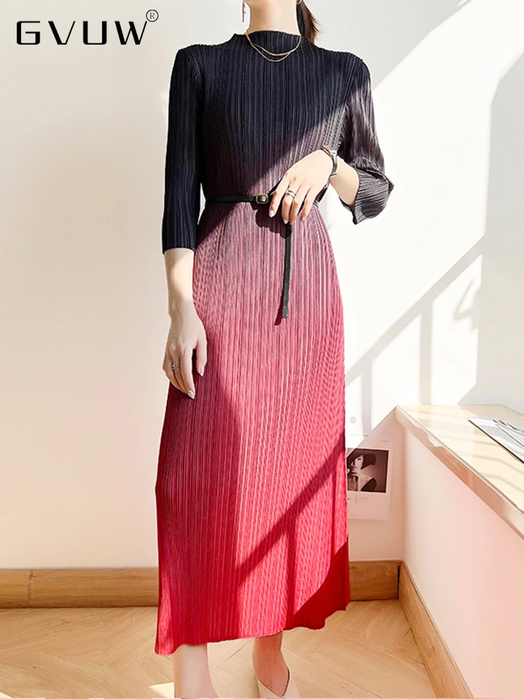 

GVUW Gradient Pleated Dress For Ladies 2022 Spring Summer Round Neck Long Luxury Women Print Dresses Trendy Clothing 25D1051