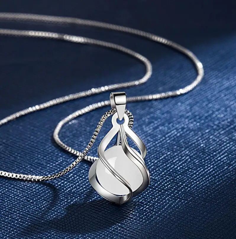 

Женская цепочка с подвеской из серебра 925 пробы, длиной 45 см