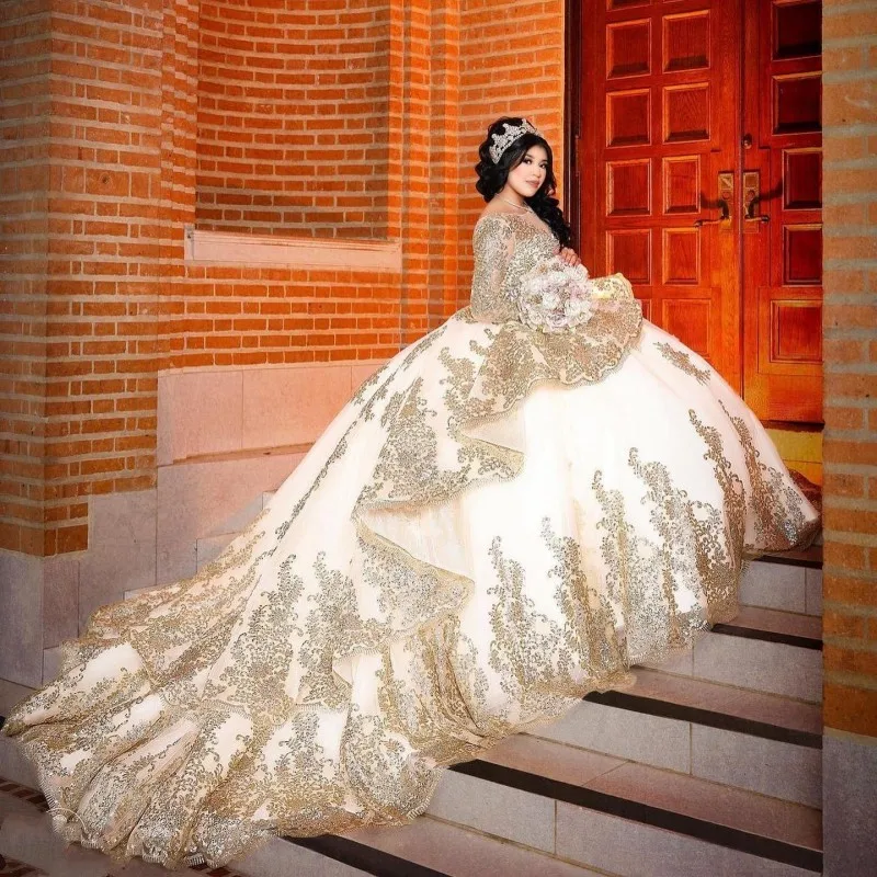 

Doymeny O-Neck Long Sleeves Quinceanera Dresses Beading Lace Applique Sequined Party Sweet 15 16 Ball Gown Prom Evening