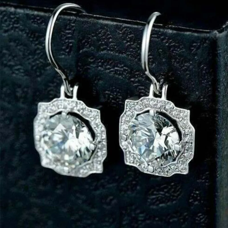 

Блестящие Искусственные серьги для принцессы, квадратная форма, универсальный стиль, необычный подарок, женские серьги, классические украш...