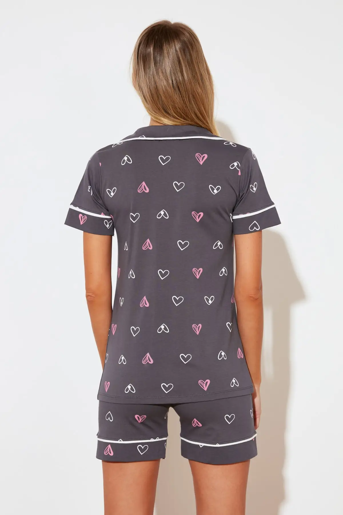

Trendyol Heart Pattern Knitted Pajamas Set THMSS21PT1199