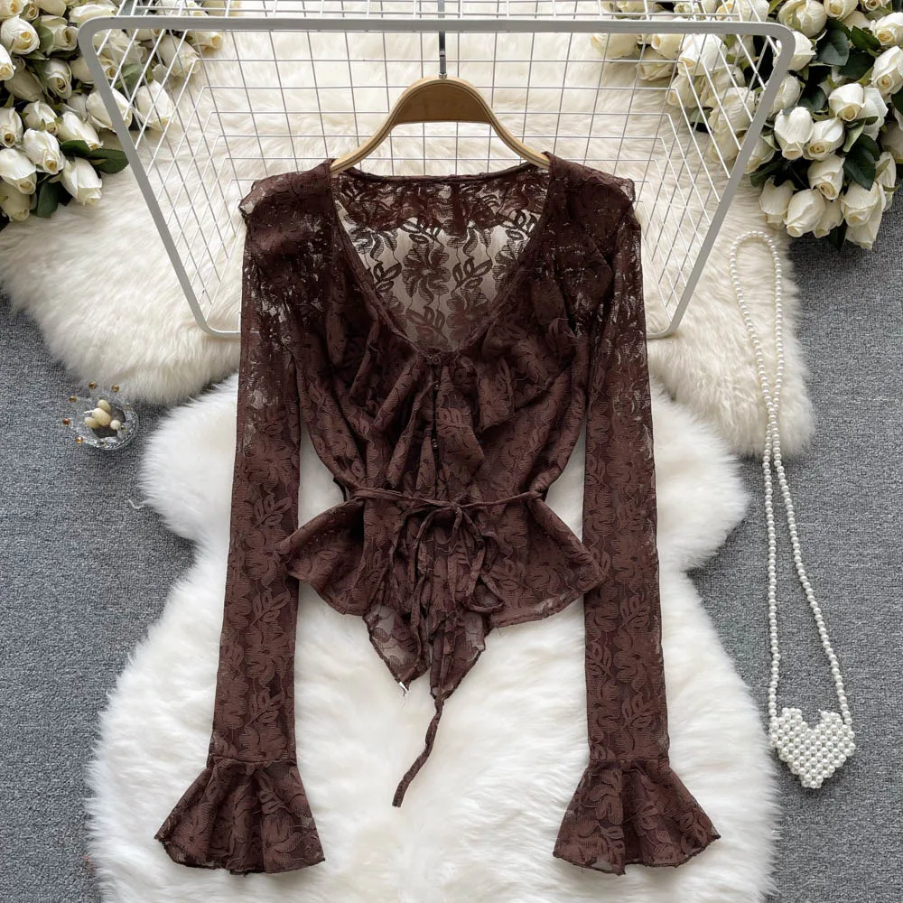 

Осенние шикарные Ажурные кружевные топы с треугольным вырезом на талии