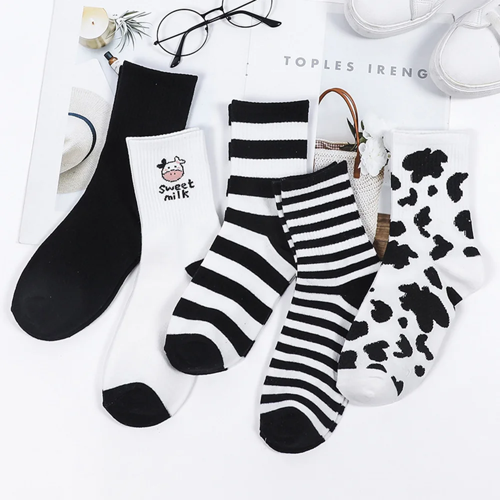 

Women Trendy Winter Cartoon Black White Autumn Cow Socks Cow Print Cotton Hosiery Women Socks