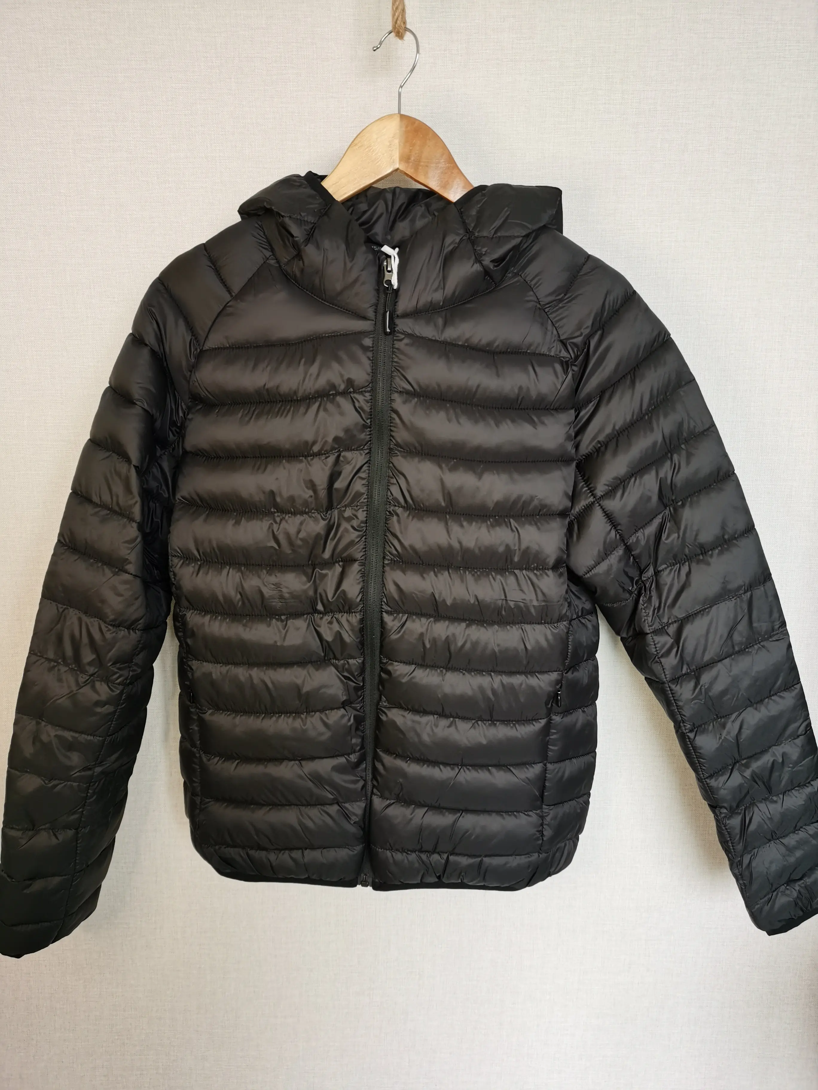 

Мужское осеннее пальто, завод продает новые модные легкие короткие пальто с капюшоном для мужчин, хлопковые пальто для осени и зимы