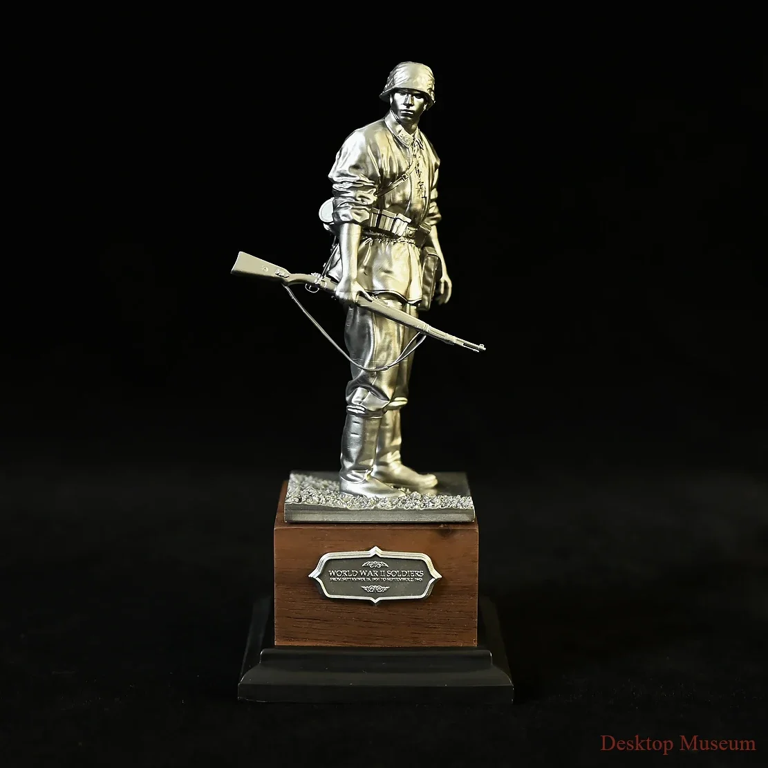 

Статуэтки солдатиков из полимера LTCP-362