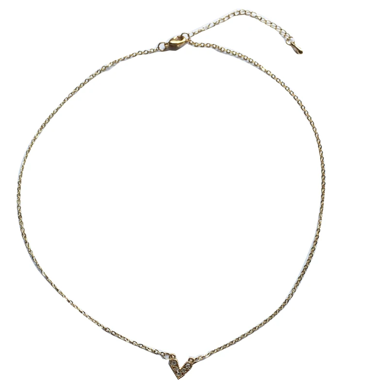 Женское ювелирное изделие колье с цепочкой серебристым покрытием и маленьким