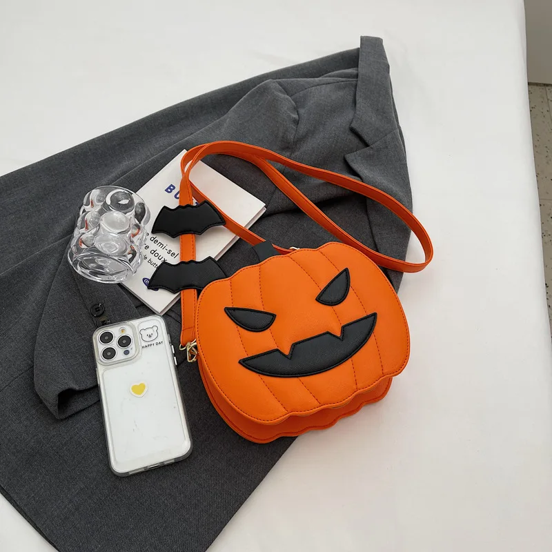 

Women Pumpkin Shoulder Bag Novelty Devil Crossbody Purse Fashion Halloween Trick or Treat Purses Creative Bag