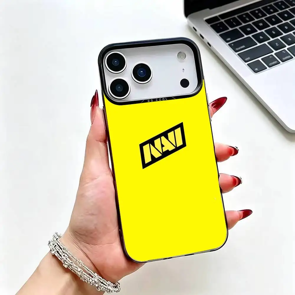 Фото Чехол для телефона Natus vincure Game CS2 для iPhone 17, 16, 15, 14, 13, 12, Plus, Pro Max, цветной серебристый чехол. №2