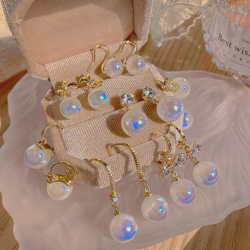 

2023 New Elegant Mermaid Tail Pearl Earrings romantic Woman Unusual Stud Earrings Korean Jewelry gift Ornaments Wholesale