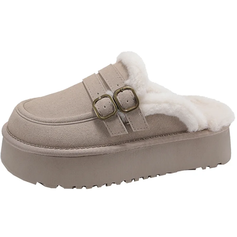 Женские шлепанцы из ПУ кожи на низком каблуке с мехом