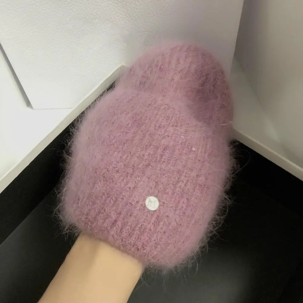 

2022 New Rabbit Fur Luxury Letter Beanies Women Winter Hats Designer Fluffy Skullies Beanies Best Matched Warm Soft Bonnet