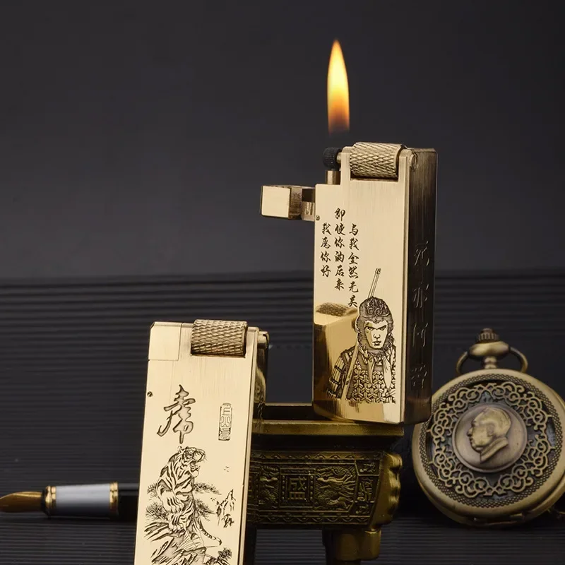 Необычная латунная керосиновая зажигалка ручной работы