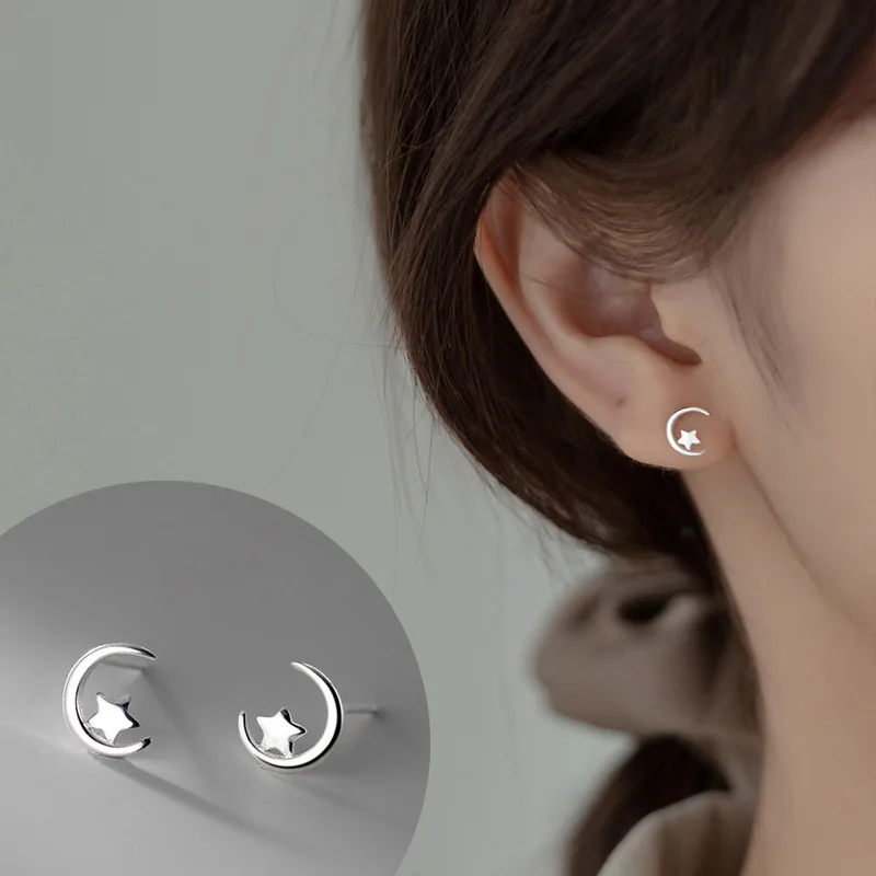 

Женские серьги-гвоздики из серебра 100% пробы с листьями