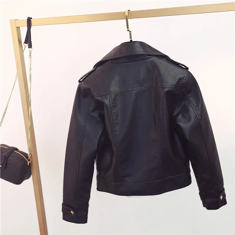 Leather Women's Spring and Autumn New Women's Lapel Short Slim Pu Motorcycle Jacket Jacket Jacket Jacket