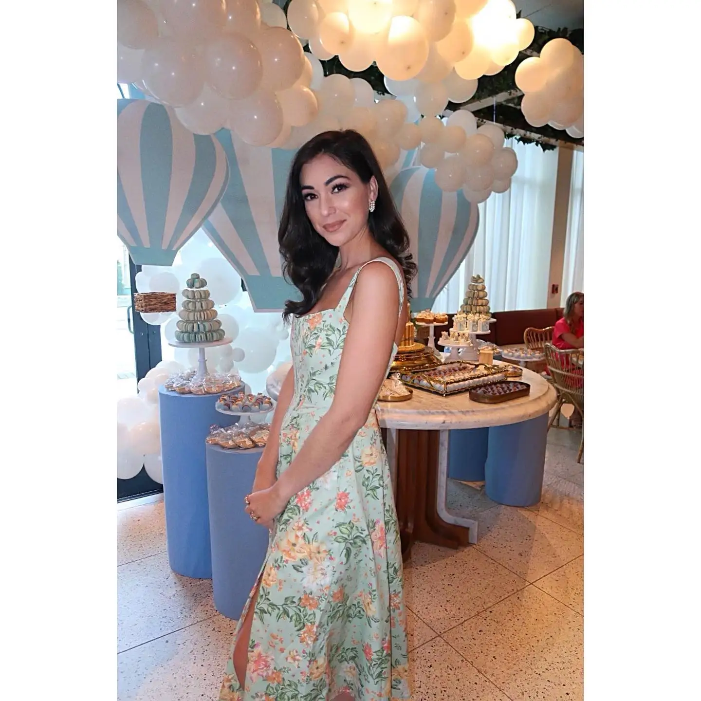 Suninheart летнее платье женское 2024 зеленое на шнуровке с цветочным принтом