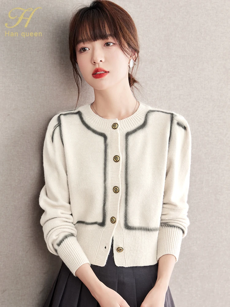 

H Han Queen 2023 Winter New Outerwear Fashion Color Blocking Knitwear Woman Clothing Single-Breasted Cardigan Sweater For Womens