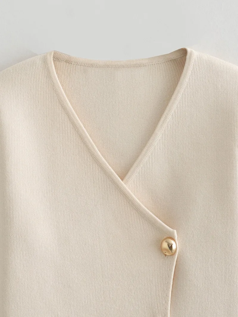 Женский вязаный кардиган