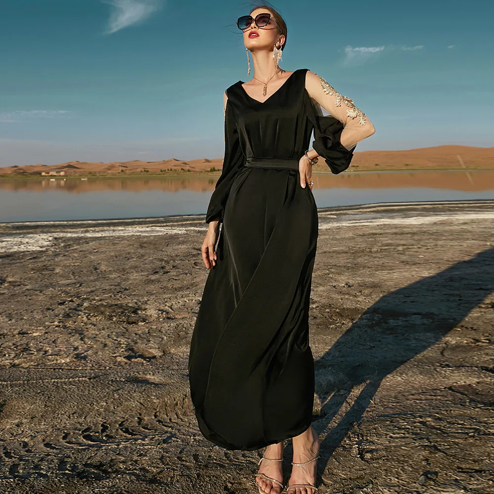 

Black Arabian Robe Balloon Sleeves Hollow Embroidered Long Dress Belt
