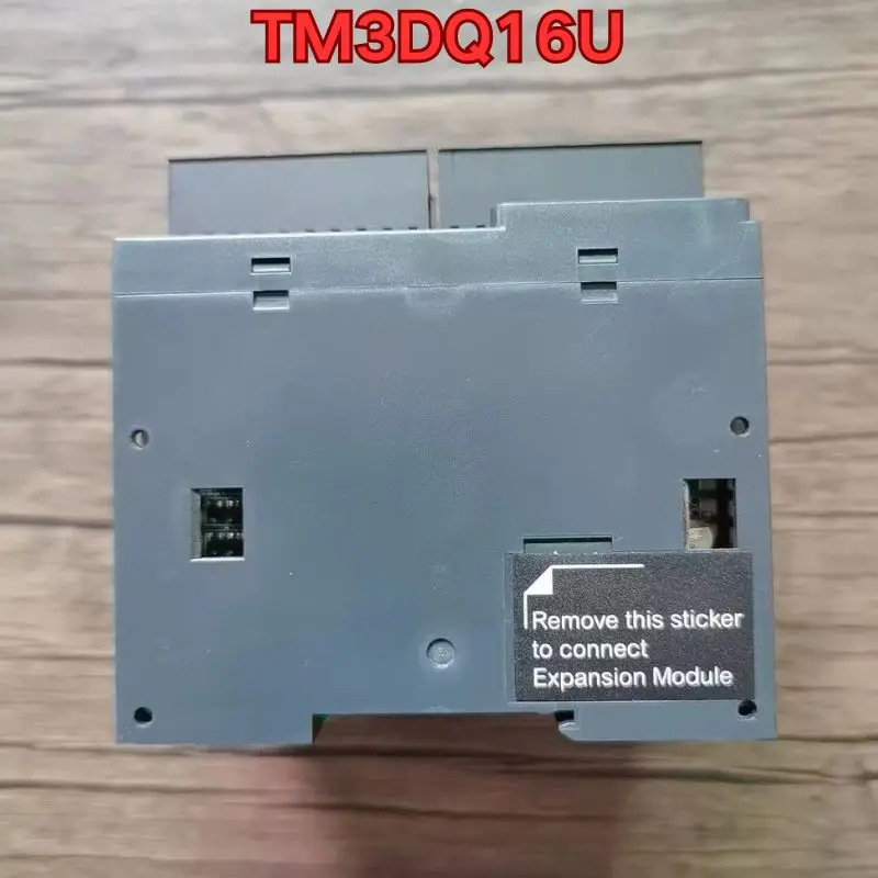 Б/у разобранная машина слегка использованная хорошее состояние Модуль PLC TM3DQ16U